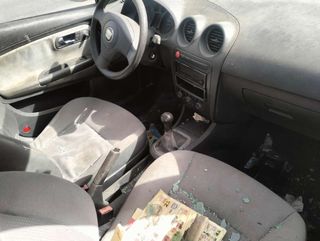 SEAT IBIZA 2005 para piezas.