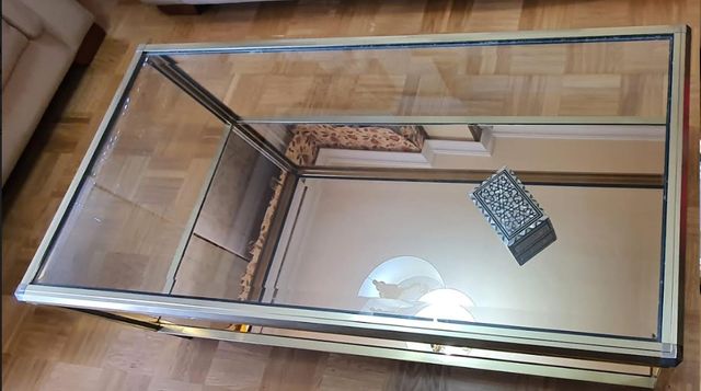 MESA DE SALÓN DE CRISTAL Y METAL