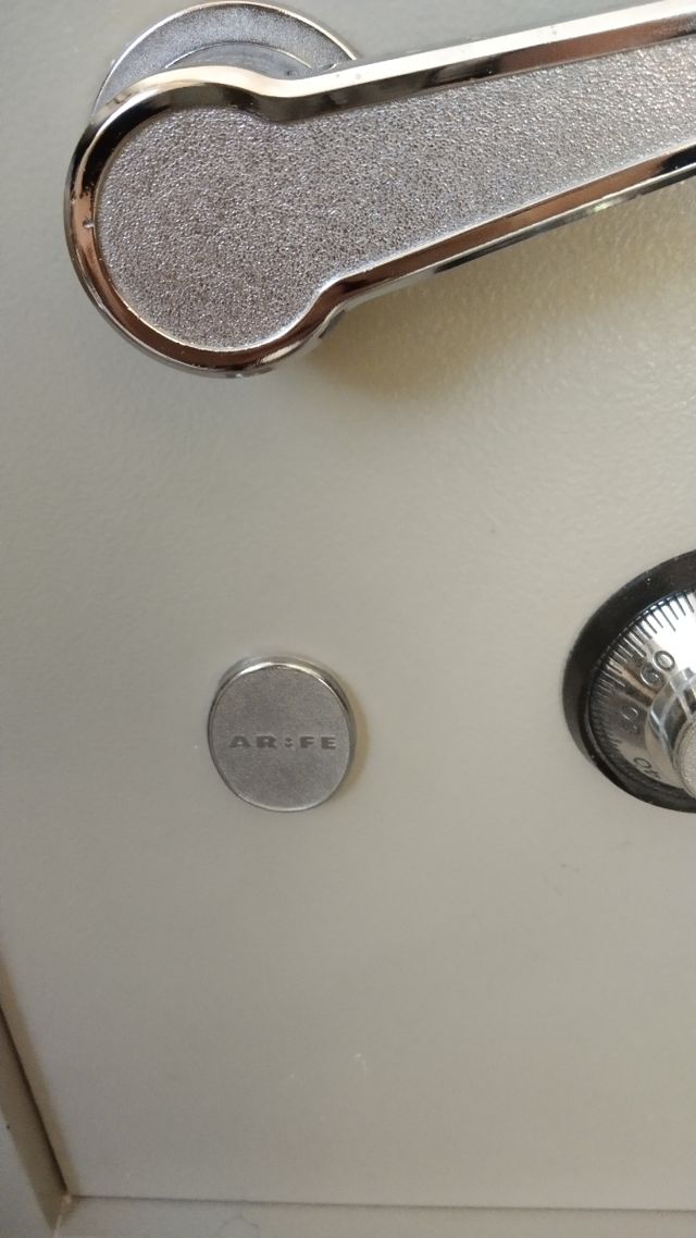 CAJA FUERTE EMPOTRABLE REFORZADA