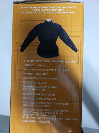 Chaqueta moto para el agua de la marca Biondi