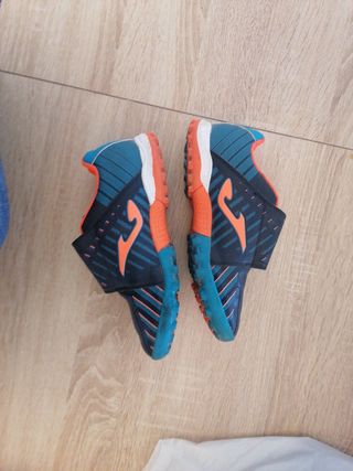 Botas futbol multitaco JOMA T 36