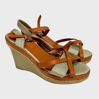N 38 - Kelara Sandalias de cuña