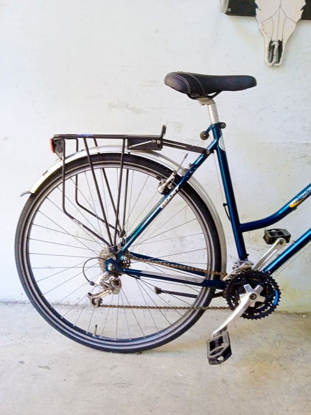 Bicicleta ciudad Giant Tourer