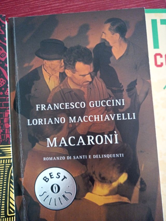 Libros italiano lectura varios