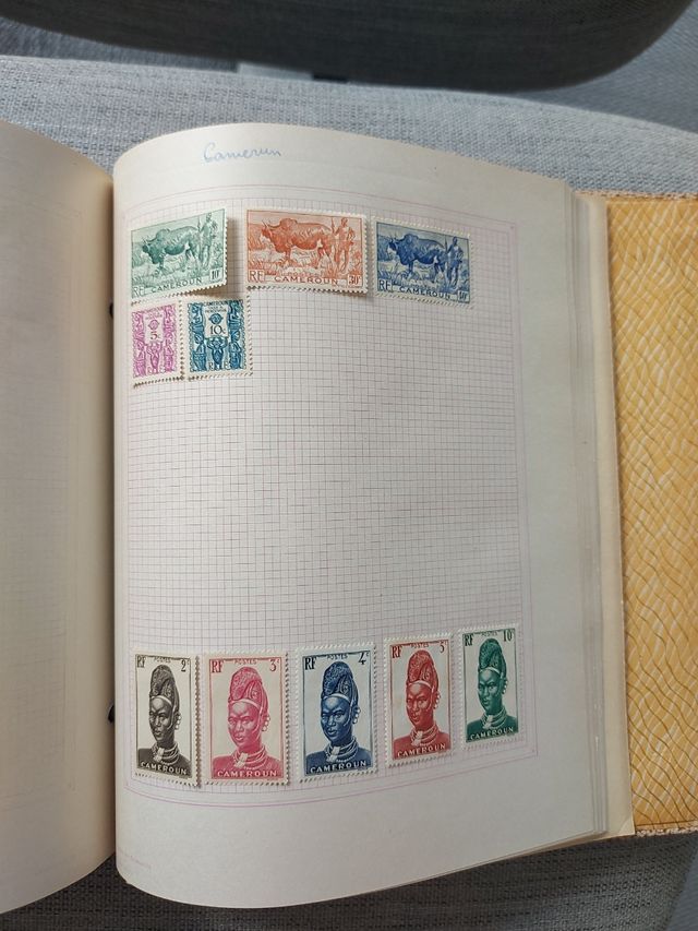 Colección sellos paises (más de 4500 sellos)