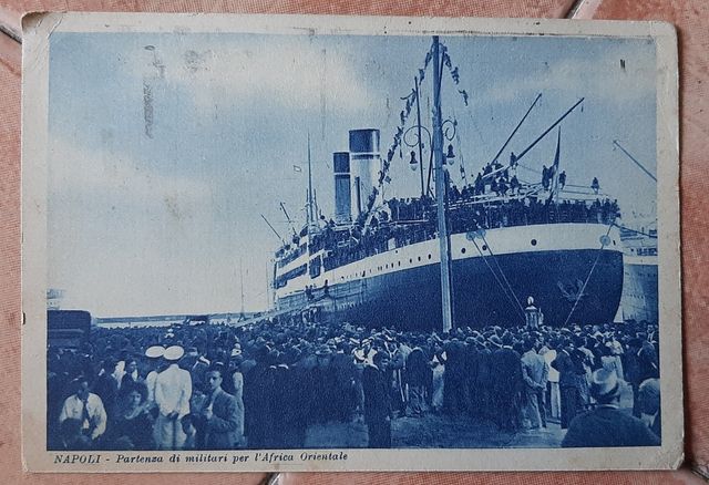 Cartolina d'epoca Napoli Partenza di Militari