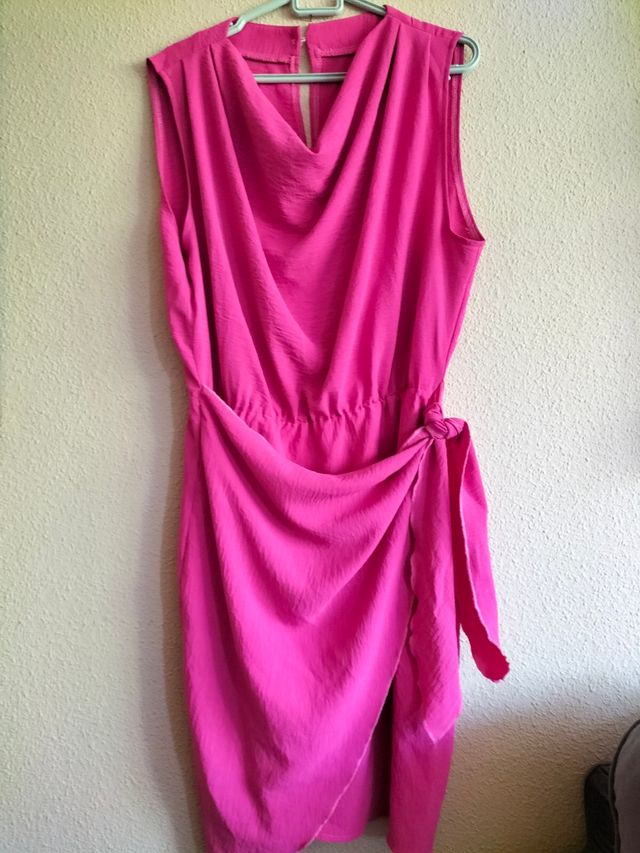 Vestido fucsia