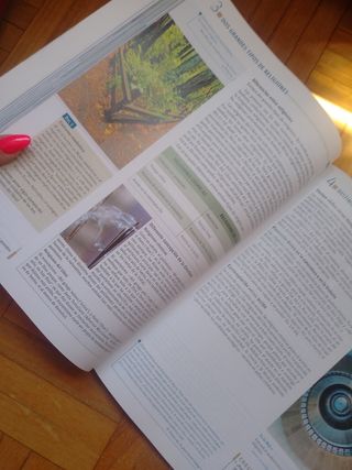 Libro de religión católica 1°bach