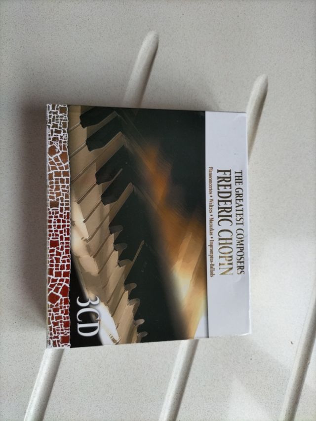 Estuche con 3cds de Frederic Chopin