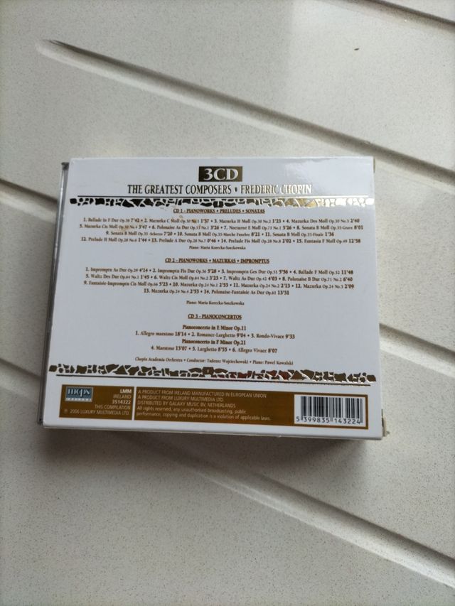 Estuche con 3cds de Frederic Chopin