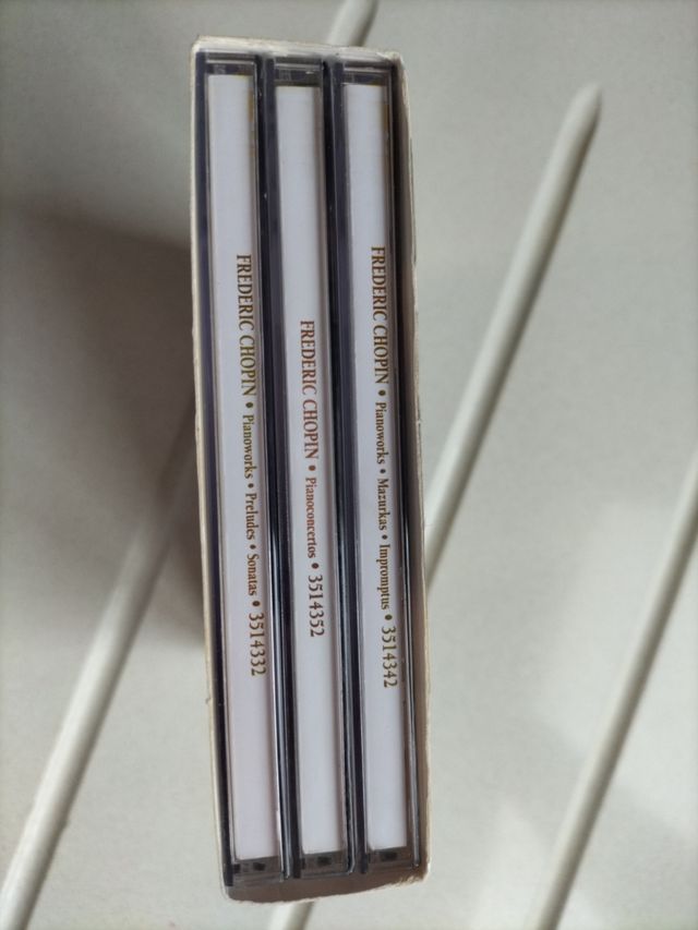 Estuche con 3cds de Frederic Chopin