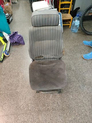 Asiento ISRI con suspensión neumática 