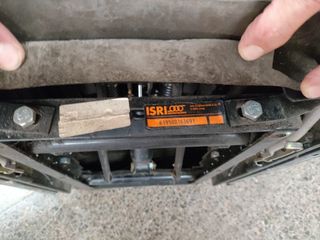 Asiento ISRI con suspensión neumática 