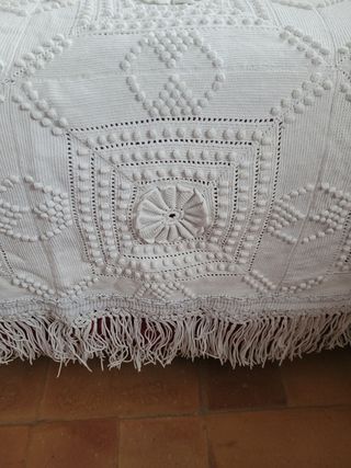 Colcha antigua ganchillo, hecha a mano