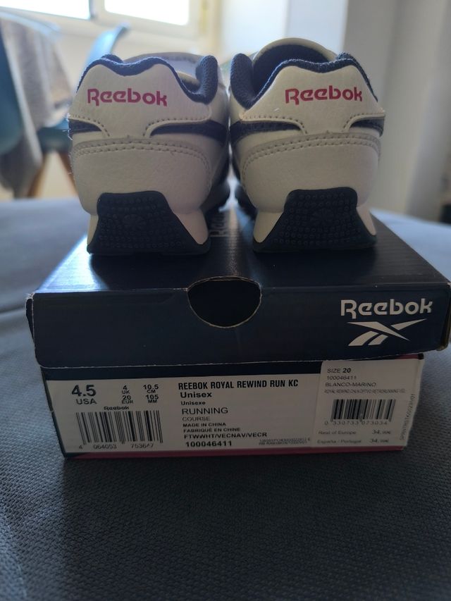 Zapatillas bebe Reebok talla 20