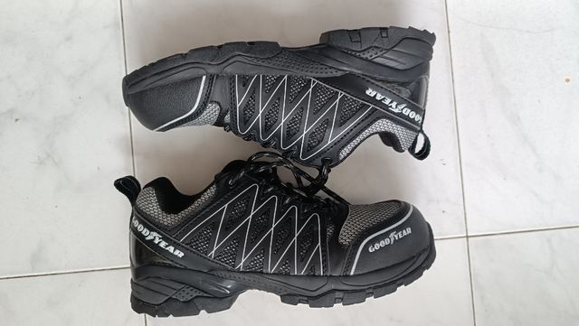 Botas Seguridad good year N 36.