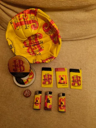 Lote coleccion j&b Balón, CD y mecheros