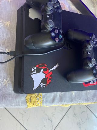 PlayStation 4 Ps4 da 1TB 2022 Perfette Condizioni