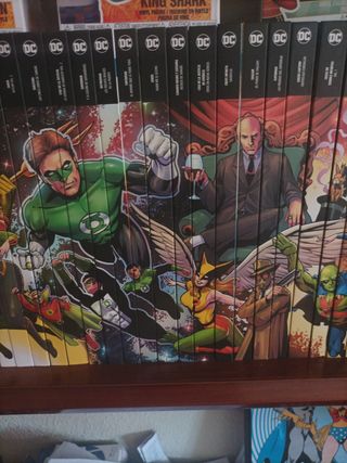 Coleccion HEROES Y VILLANOS-DC COMICS--Súper Ofert