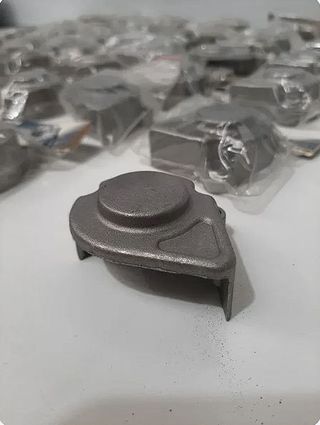 Tapa de piñón campana embrague minimoto