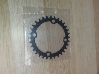 Monoplato 32