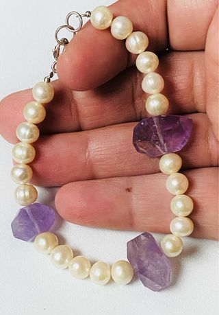 Pulsera con amatistas y perlas en plata de ley 925