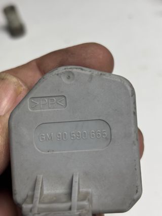 Regulador faros opel astra(c)