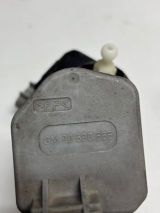 Regulador faros opel astra(c)