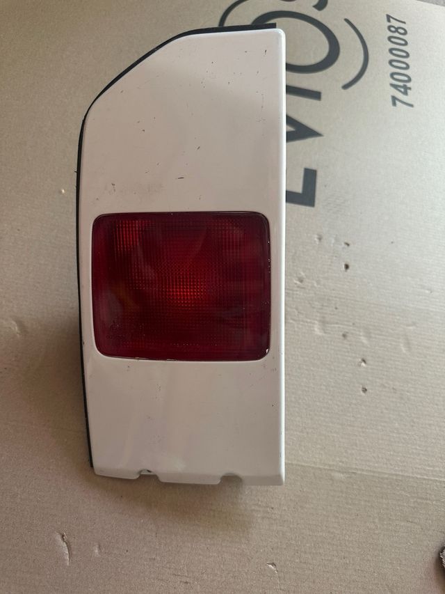 Piloto trasero izquierdo suzuki vitara 