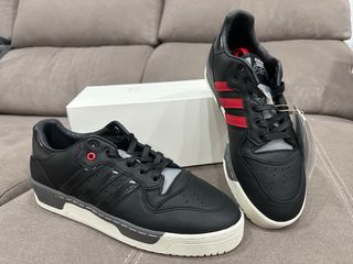 Zapatillas adidas Rivalry Low Nice Kicks