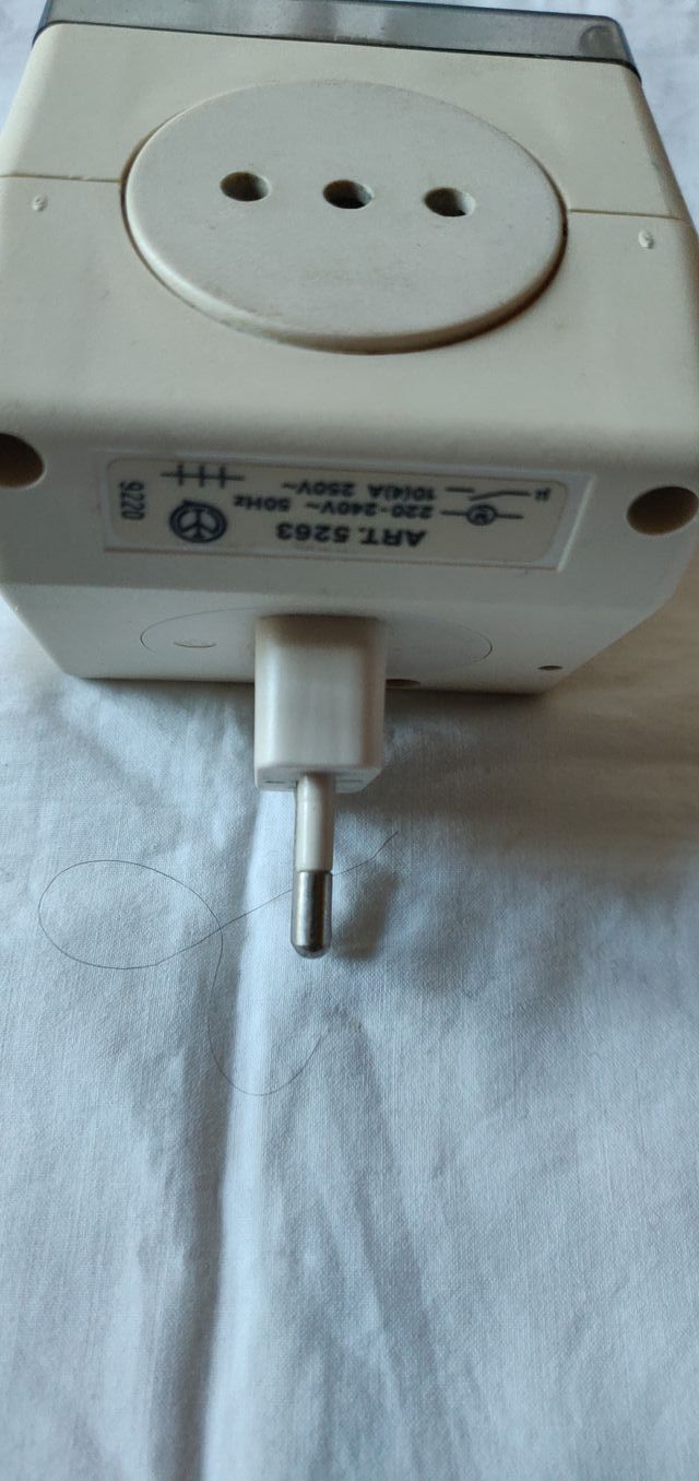 N. 3 timer regolabili (programmatori da presa)