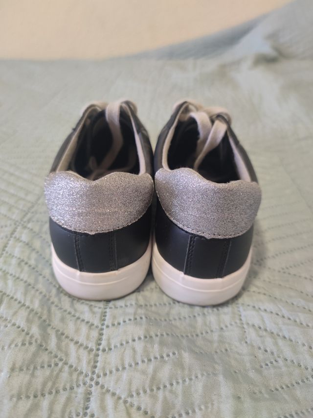 Zapatillas sneakers con cordones estrella