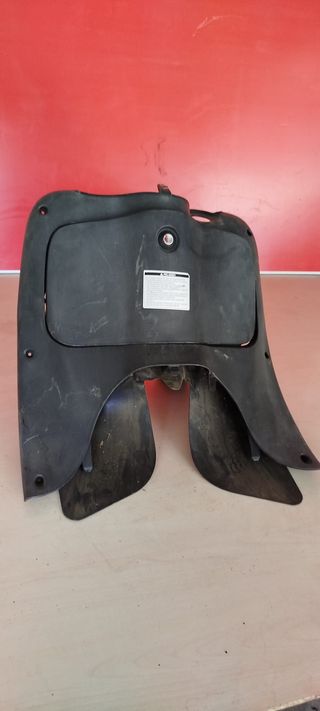 -Aprilia Compay Custom 50cc. Guantera