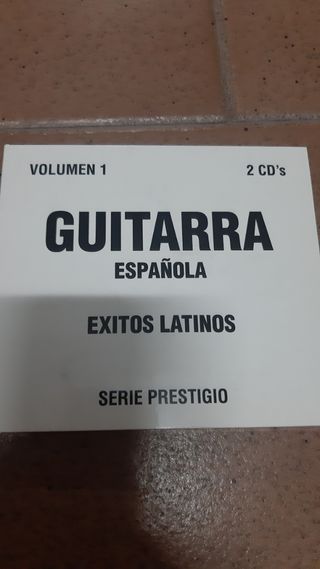 CD Guitarra española Éxitos latinos