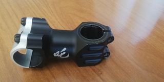 Manillar y potencia.