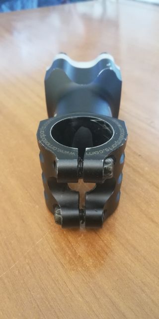 Manillar y potencia.