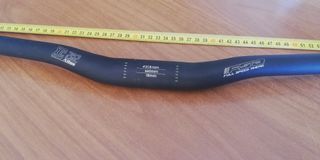 Manillar y potencia.