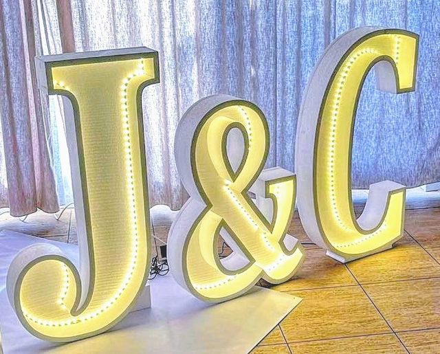 Letras iluminadas bodas Letras grandes decorativas
