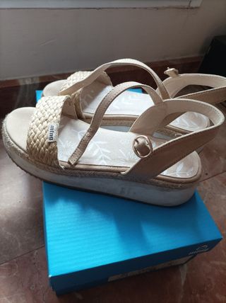 Sandalias niña