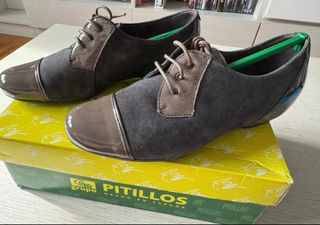 Zapatos de piel con cordones mujer