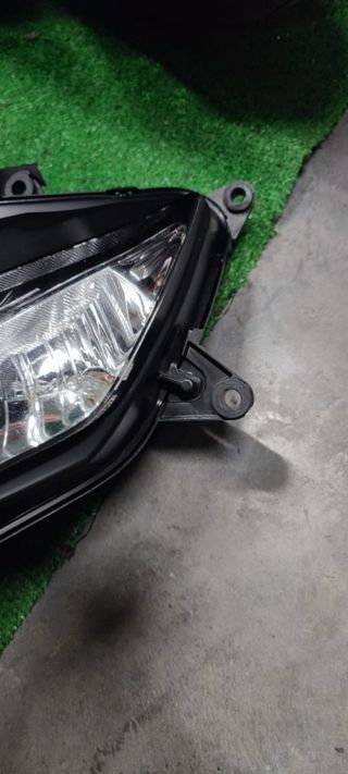 Faro delantero gsxr 600 k8