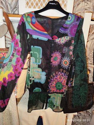 Blusa desigual