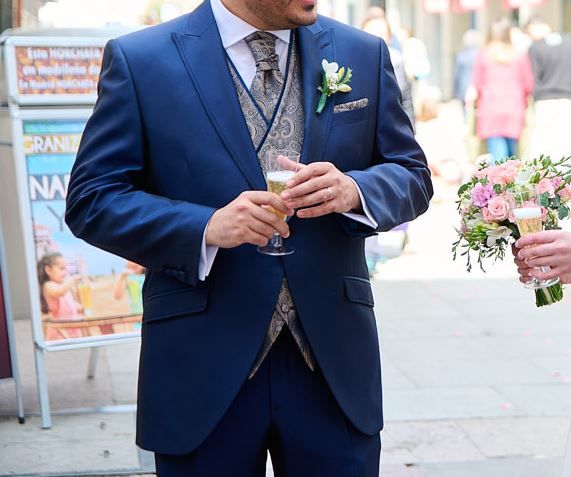 Traje de Boda de Novio NUEVO