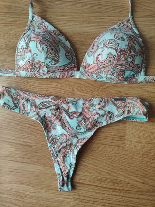 Bikinis 