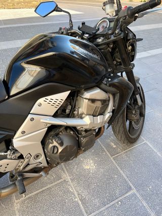 Kawasaki Z750