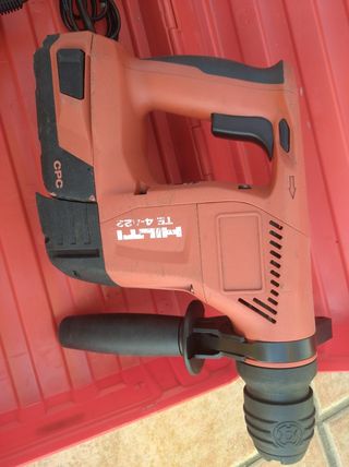 Taladro percutor Hilti