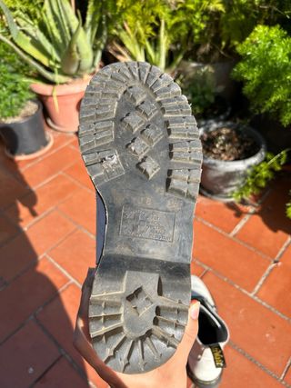 Dr. Martens Jadon en blanco