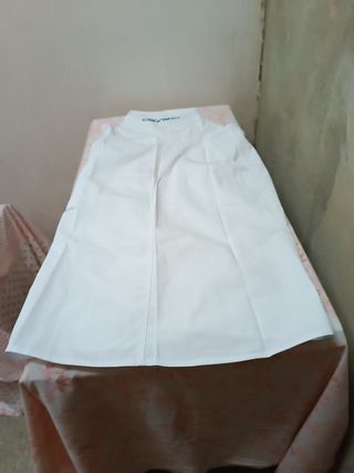 DELANTAL BLANCO marca JOMAS