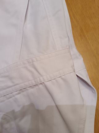 DELANTAL BLANCO marca JOMAS