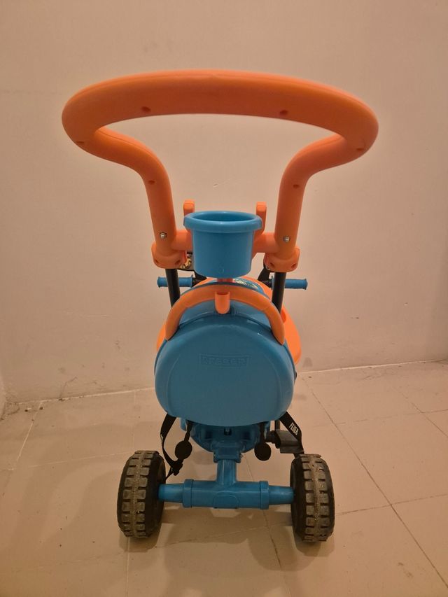 Triciclo Feber baby music